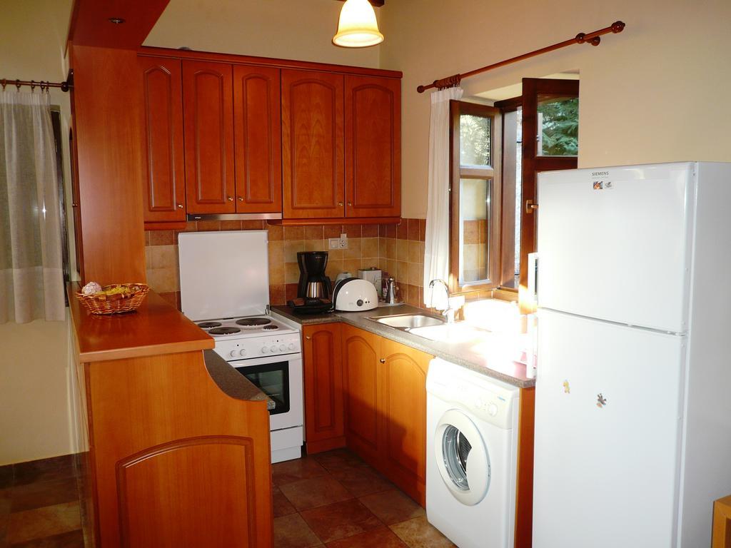 Maison Viros Kardhamili Kamer foto