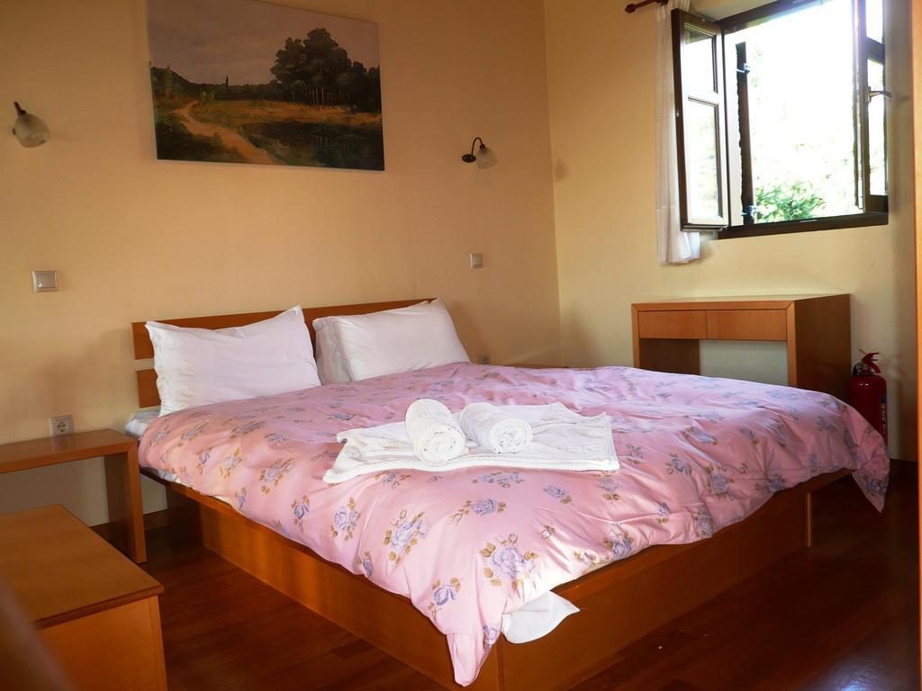 Maison Viros Kardhamili Kamer foto